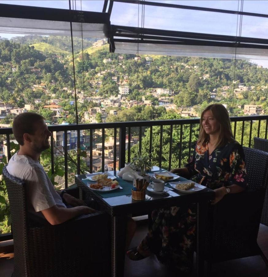 Quick Stop Inn Κάντι Εξωτερικό φωτογραφία